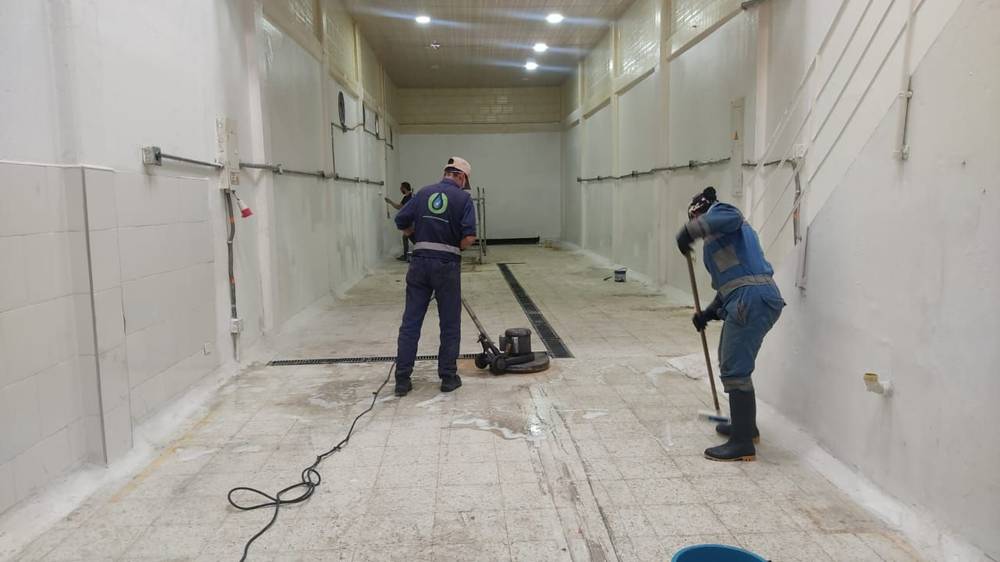 Lavado de planta con máquina